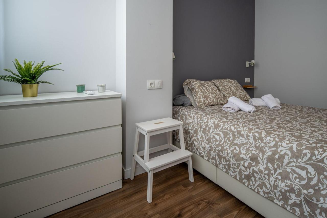 Apartamento Luis De Vargas Huelva Exterior photo
